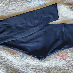 Navy Lulu Wunder Under s 4